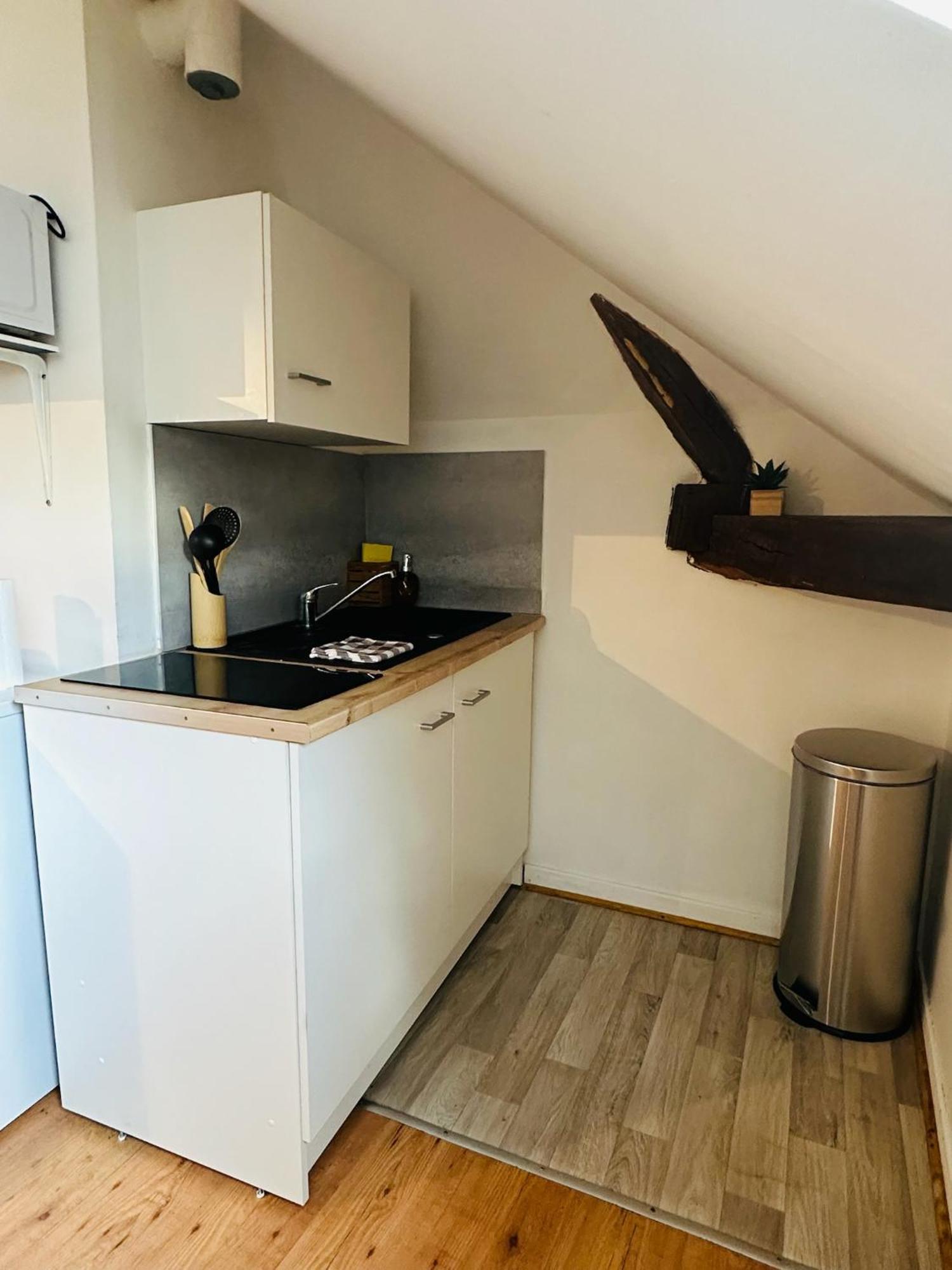 Studio 12 Proche Centre Ville Avec Wifi Parking تروي المظهر الخارجي الصورة